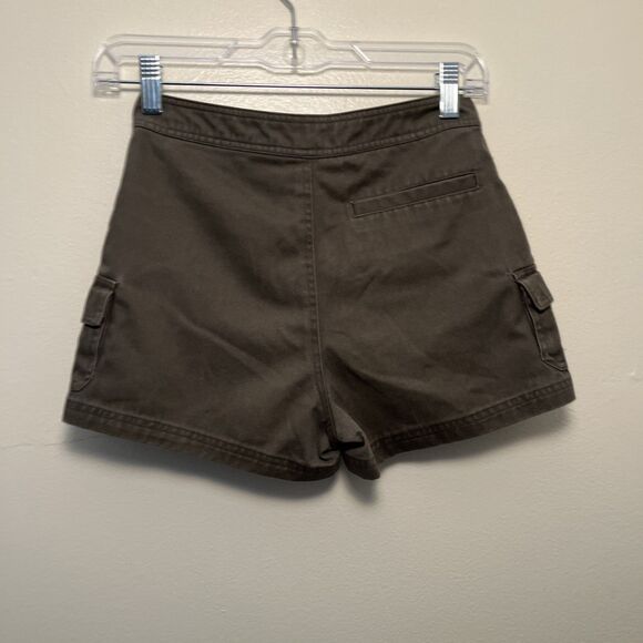 DR.SEUSS Seusswear Vintage 90s Green Eggs & Ham Embroidered Shorts- 10/12 - Picture 6 of 9